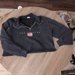 Brandy Melville | cropped quarter zip up pullover